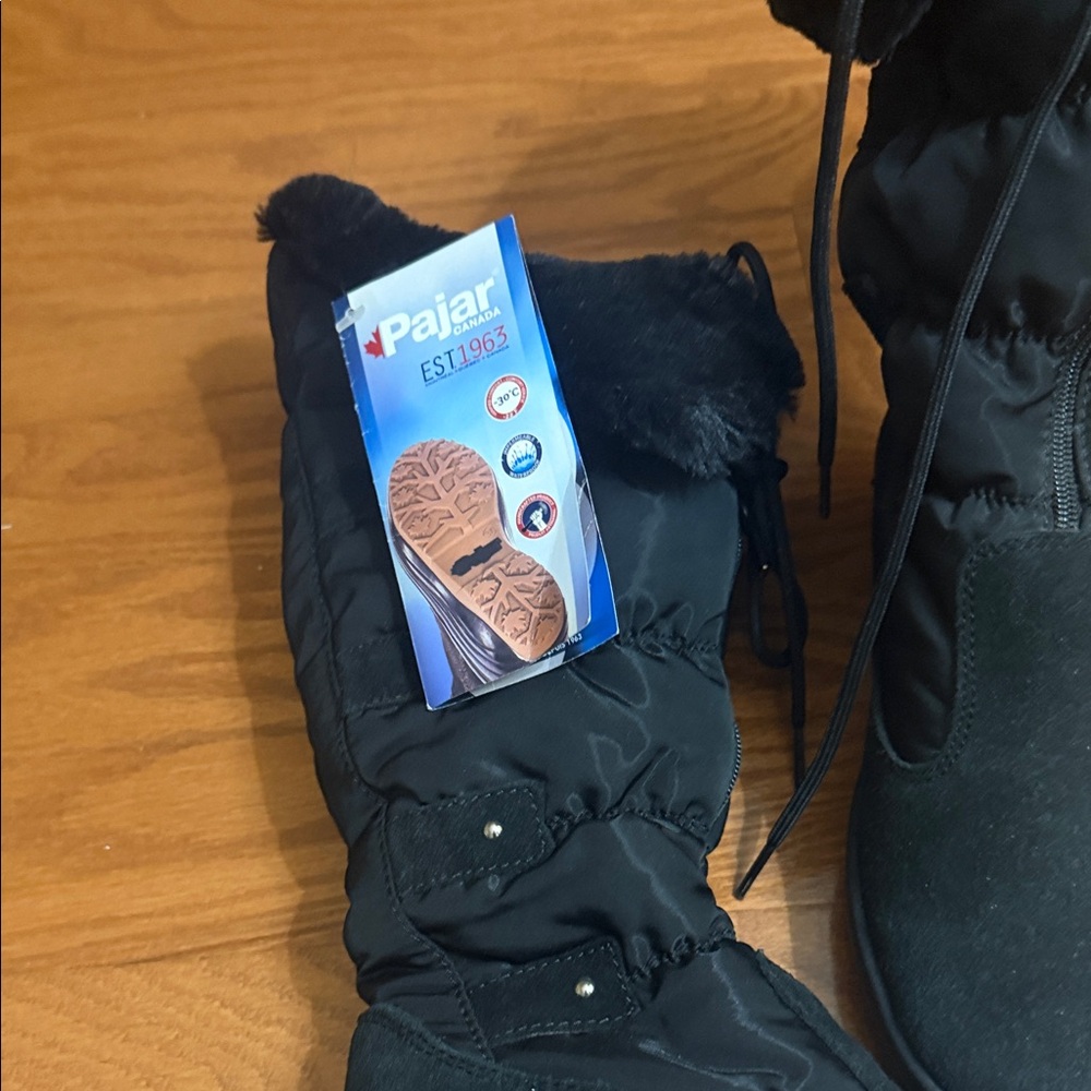 Pajar Women's Black Winter Boots with Fur Trim- Size 6 US. 36 European - Picture 2 of 5